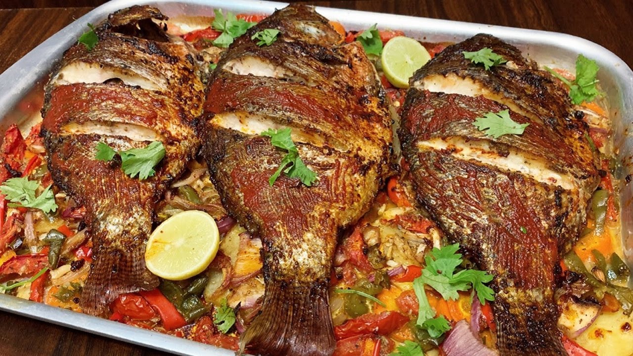 طريقة عمل سمك بلطي مقلي بالكركم وزيت الزيتون