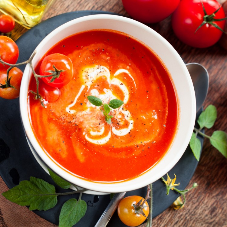 طريقة عمل شوربة الطماطم