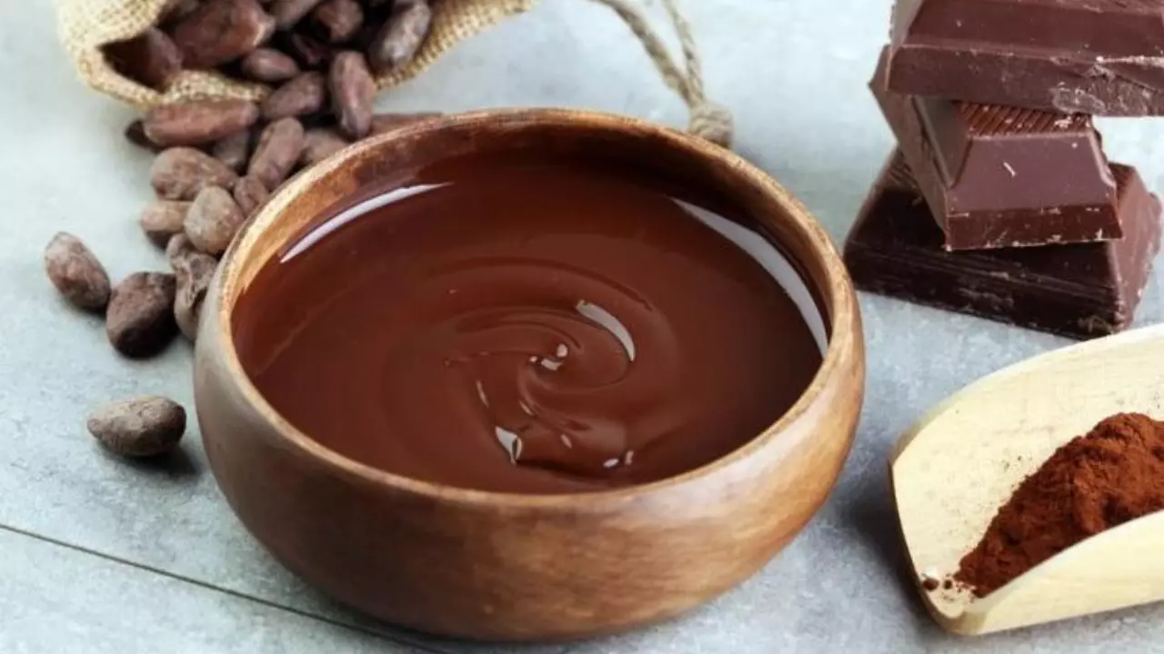 طريقة عمل صوص الشيكولاتة