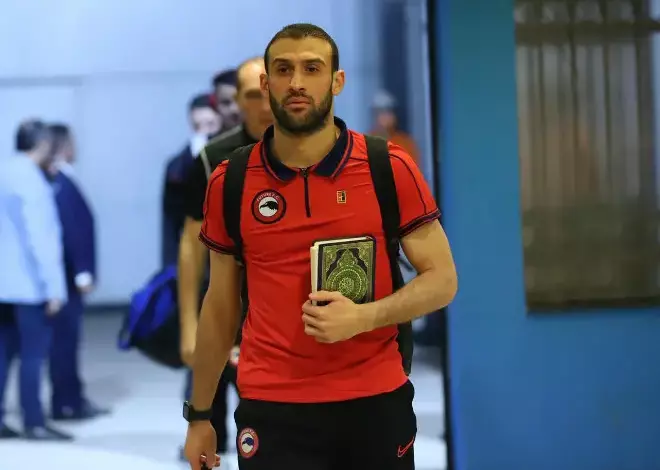 عمر كمال عبد الواحد ممر