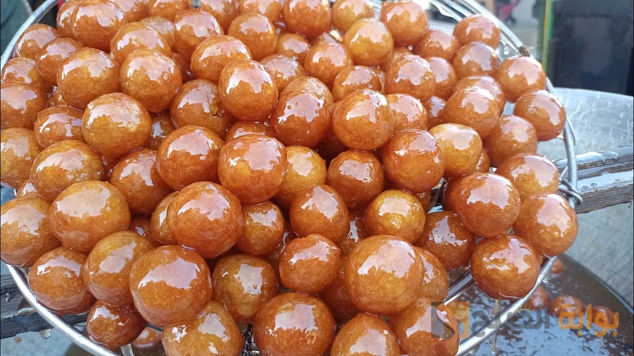 لمحبي الحلوي الشرقية.. أفضل طريقة لعمل الزلابية هتعجب أولادك وهيحبوها جدا