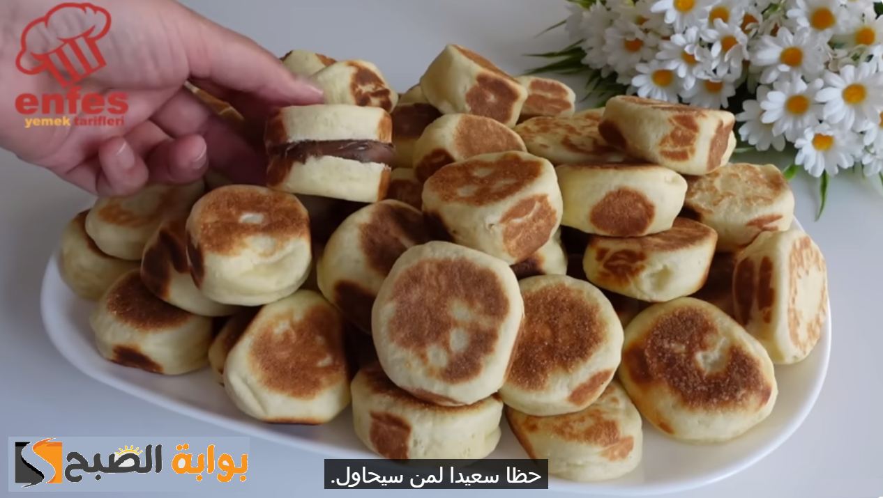 لو عندك دقيق وحليب اعملي الخبز الطري الصغير بأي حشو لذيذ جداً
