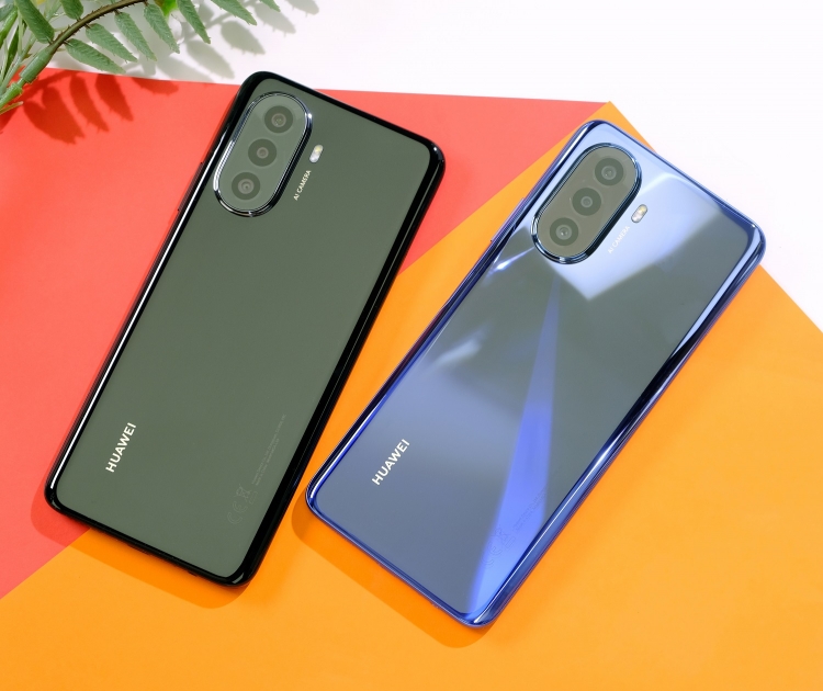 مواصفات Huawei Nova Y70