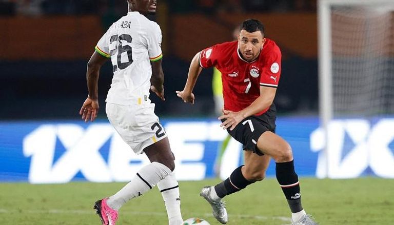 هل سيتأهل منتخب مصر إلى دور ال 16