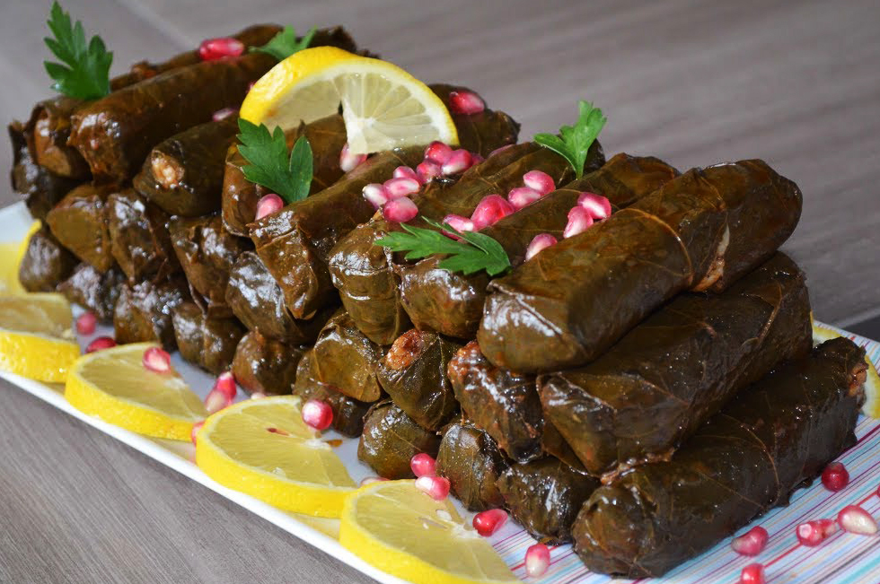 محشي ورق العنب بدبس الرومان