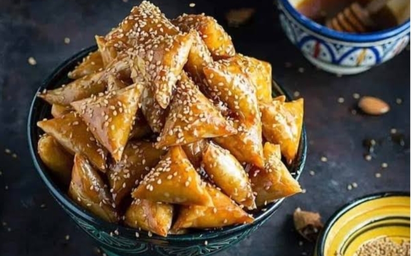 ‪بريوات اللوز المغربية