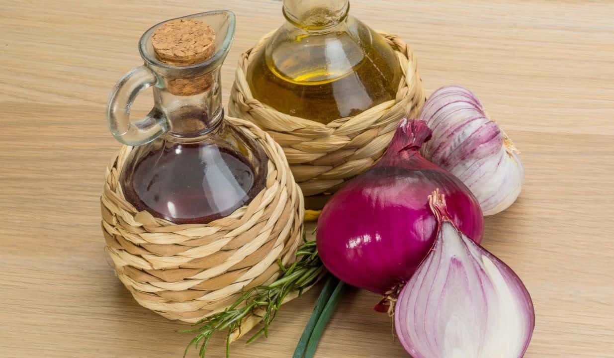 زيت البصل لتطويل الشعر 