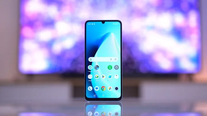 مقارنة بين هاتف Realme Note 50 وهاتف Poco C51