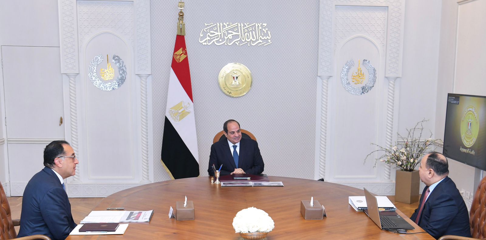 زيادة أجور العاملين بالدولة