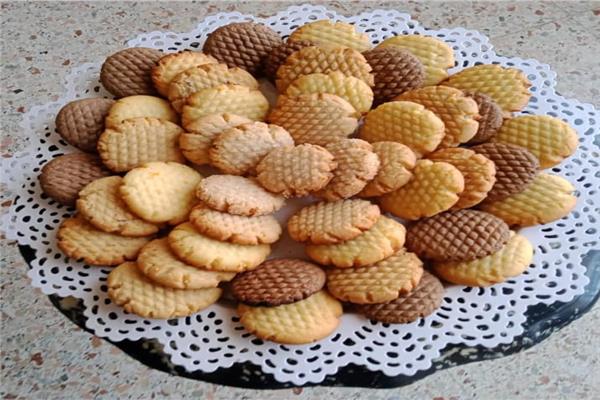 طريقة عمل بسكوت ال١٠ دقائق