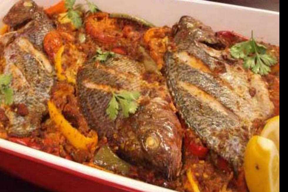 طريقة عمل صينية سمك بالبطاطس