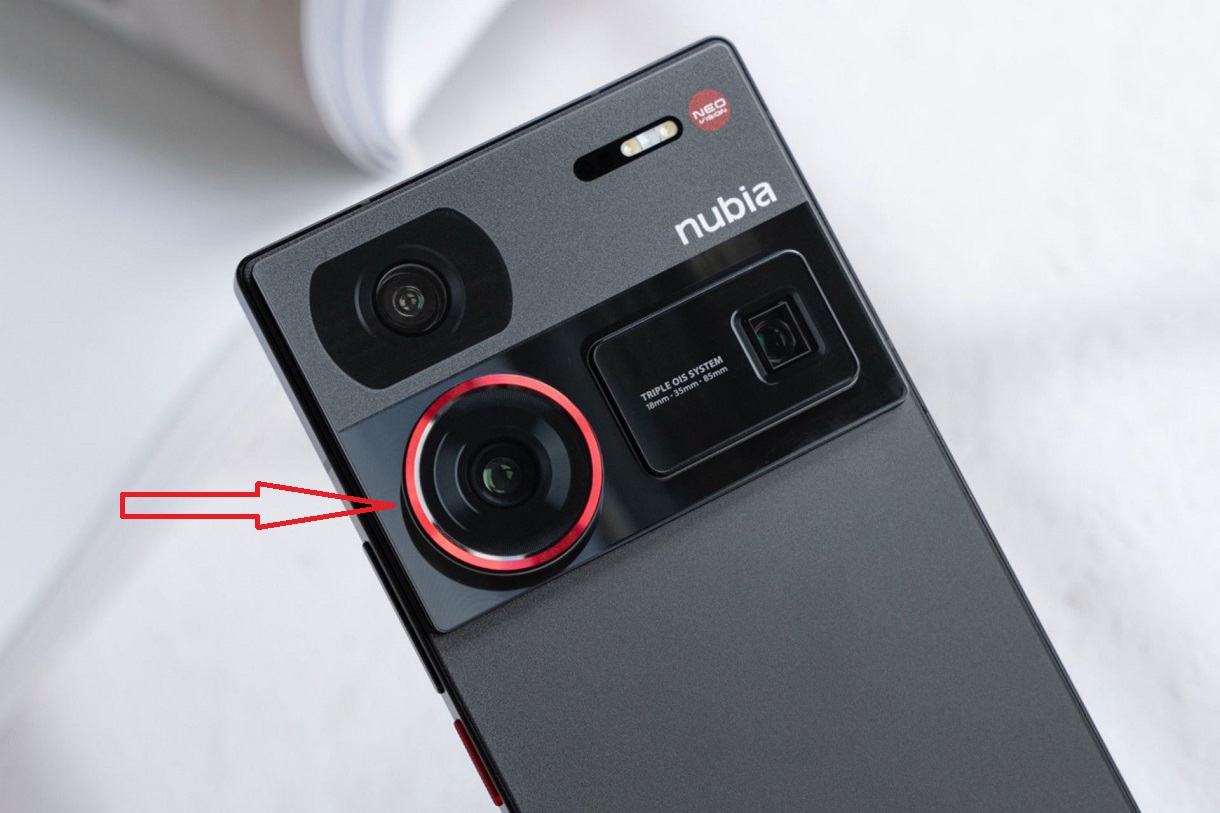 وحش الأداء وأناقة التصميم| مواصفات هاتف Nubia Z60 Ultra قاهر هواتف العملاقين الكوري والصيني سامسونج وهواوي