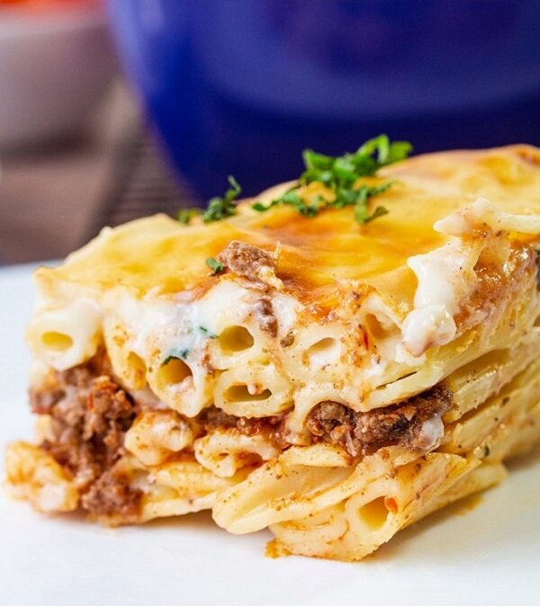 Macaroni Bechamel Baked pasta 53 698x1024 1