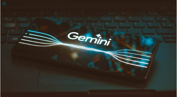 Gemini يتحدى التوقعات.. الأوامر الصوتية تصبح أكثر سهولة وفعالية بدون الحاجة إلى الضغط على إرسال