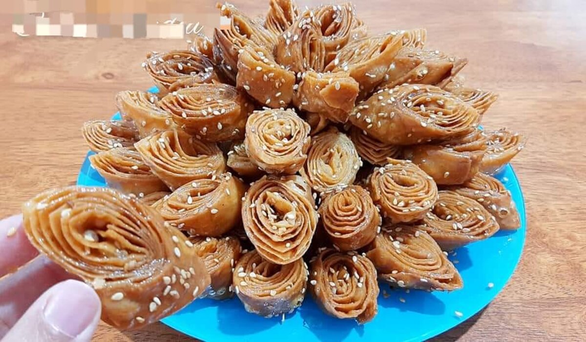 حلى لسان العصفور من أشهي وأسهل أنواع الحلويات وفري واعمليها في عزومات رمضان