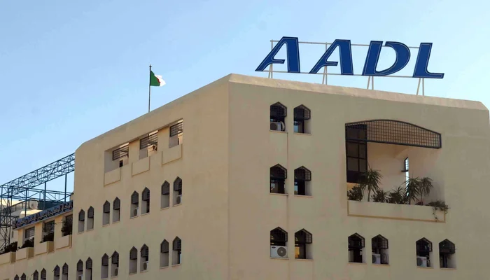 aadl1 525293700