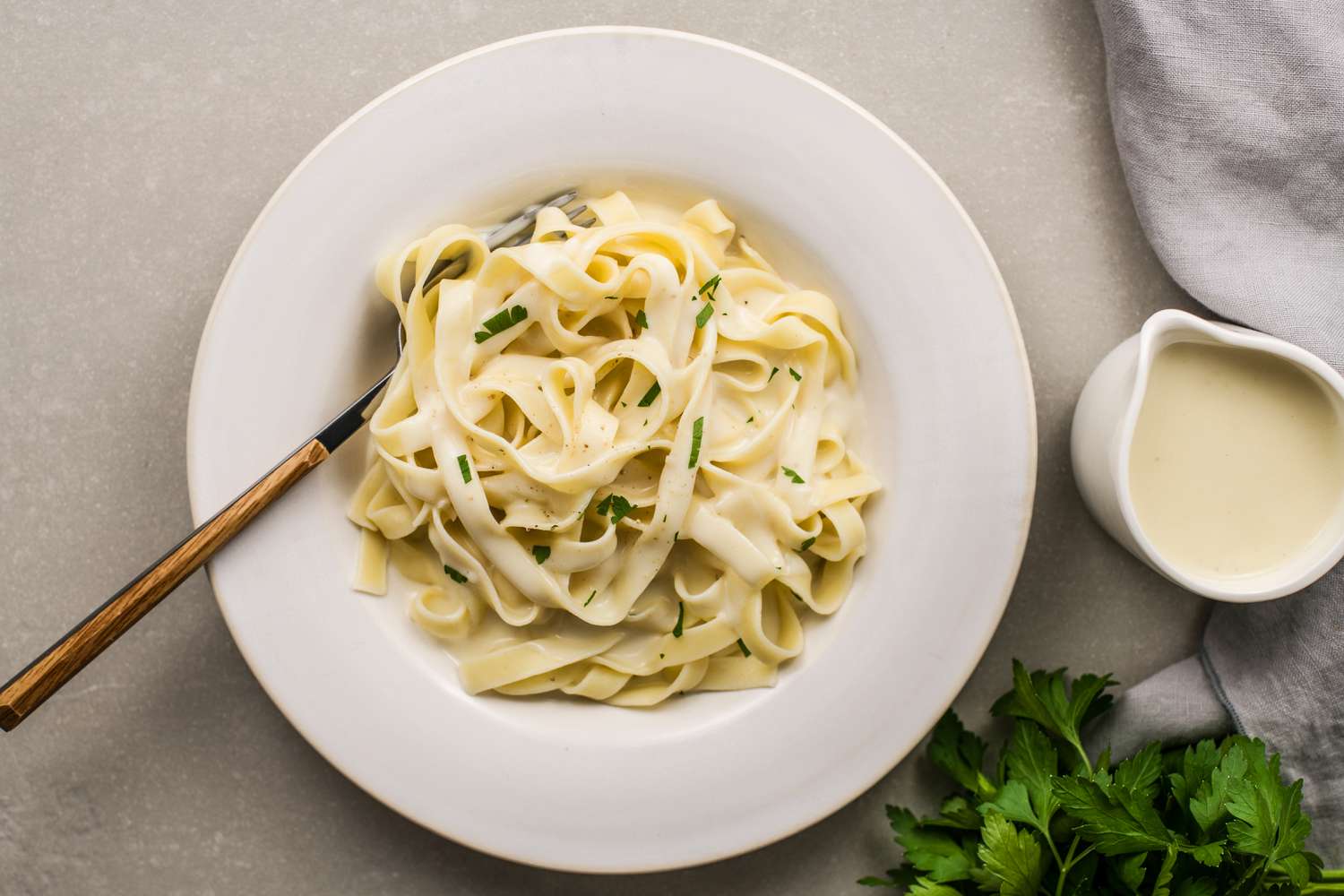 basic white sauce recipe 3060553 hero 02 5c28e9b046e0fb0001912777