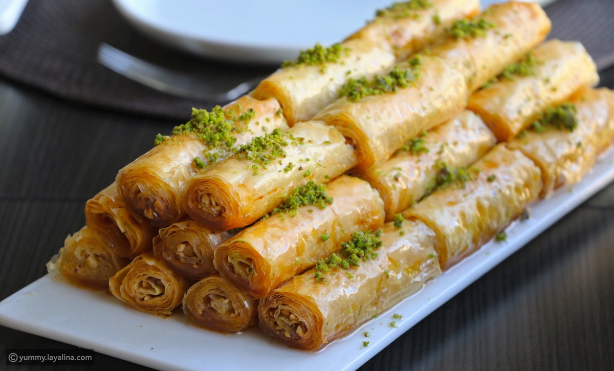 مكونات عمل الجلاش الصوابع
