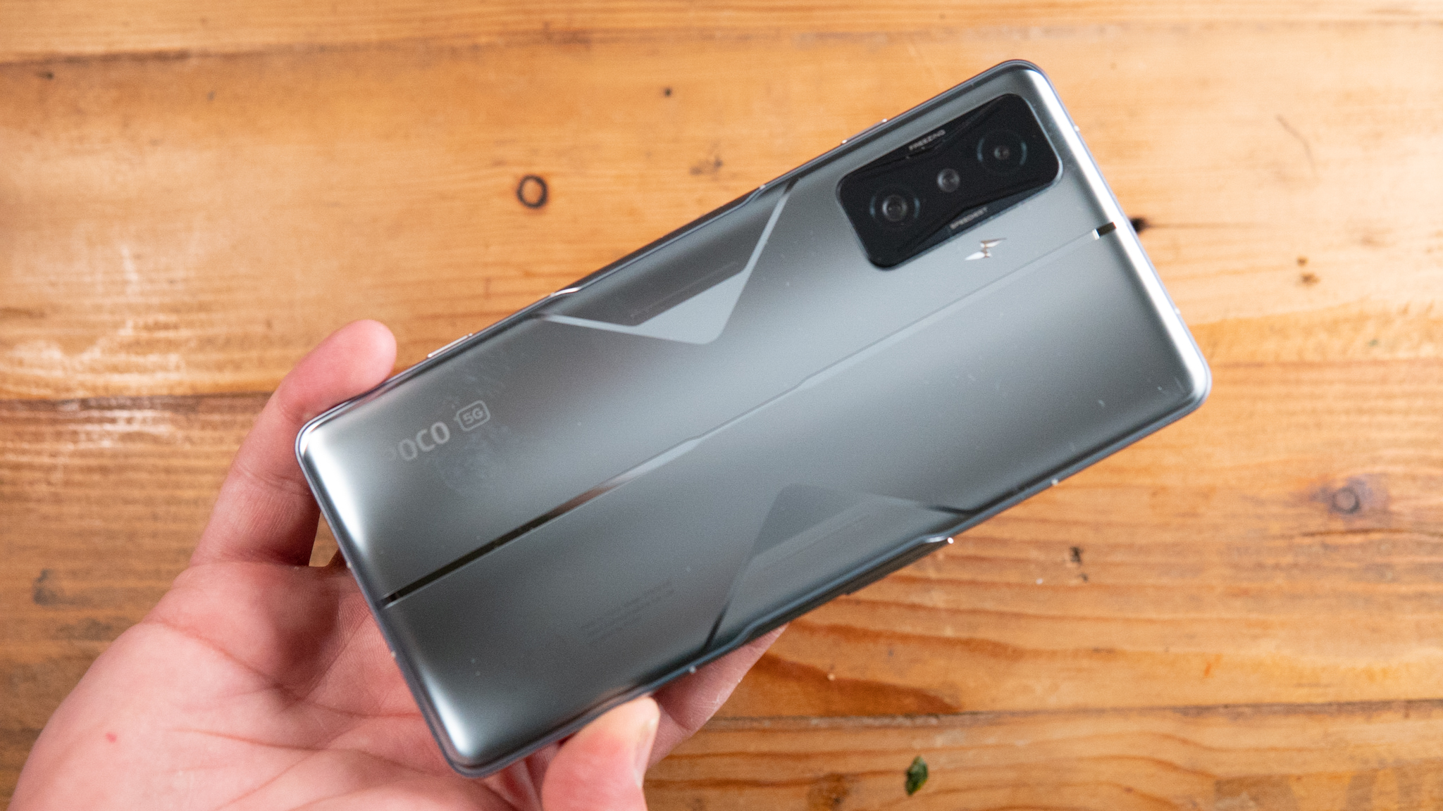 Poco F4GT