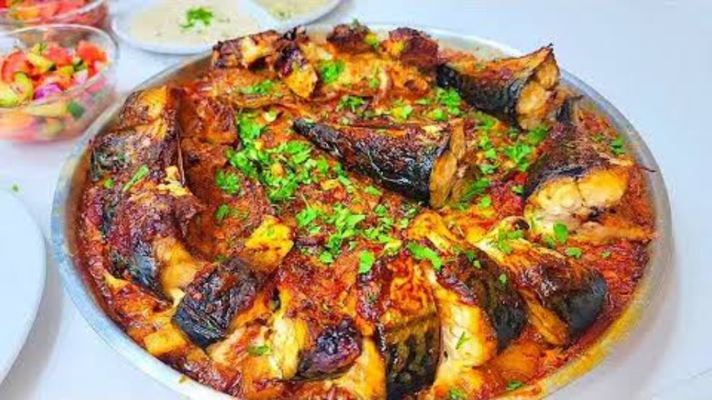 طريقة عمل صينية سمك ماكريل بطعم وهمي