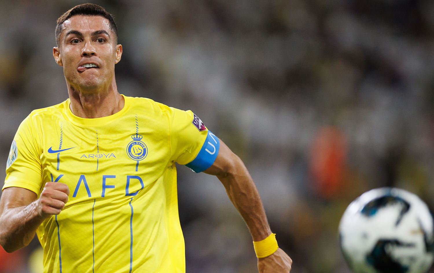 مبلغ خيالي.. صحيفة عالمية تكشف راتب البرتغالي رونالدو مع نادي النصر