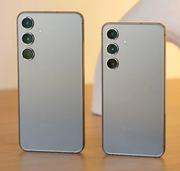 s24 vs plus