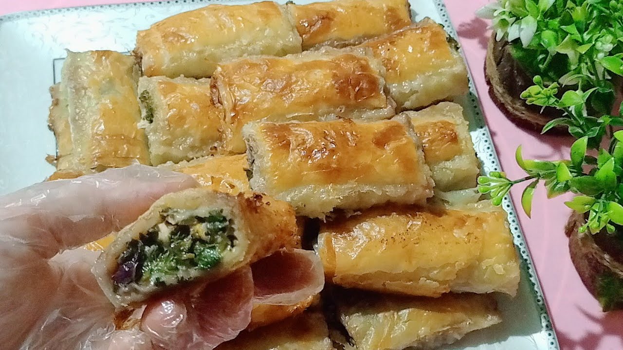 البوريك بالجبنة والسبانخ