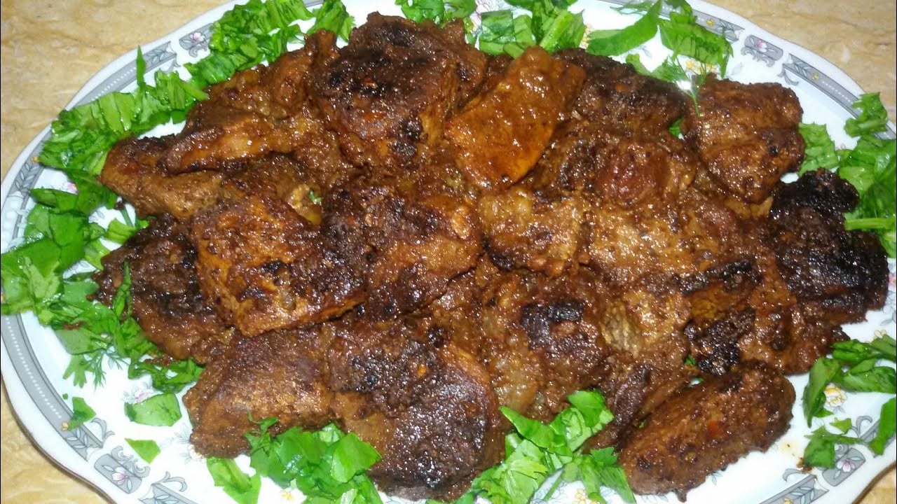 اللحمة المشوية