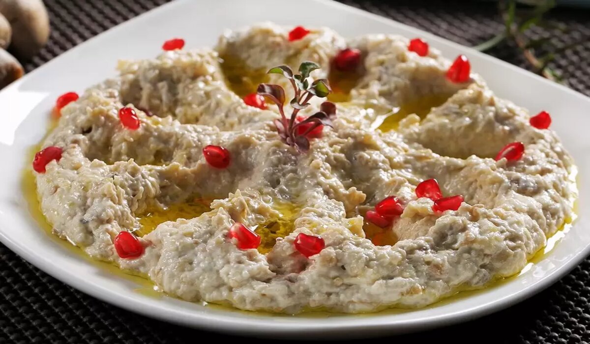 بابا غنوج بدبس الرمان