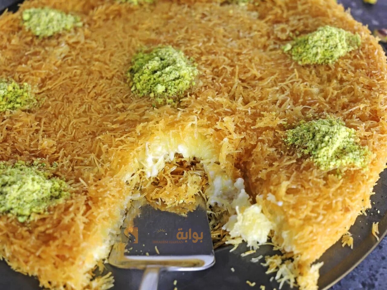 بطعم لا يقاوم طريقة عمل الكنافة بالقشطة هتكلي صوابعك وراها