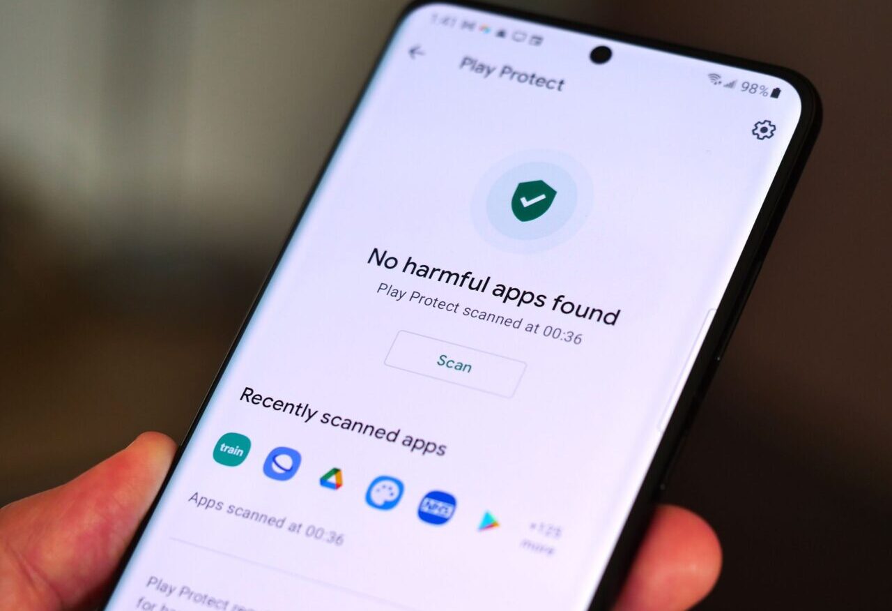 تفعيل خدمة google play للحماية