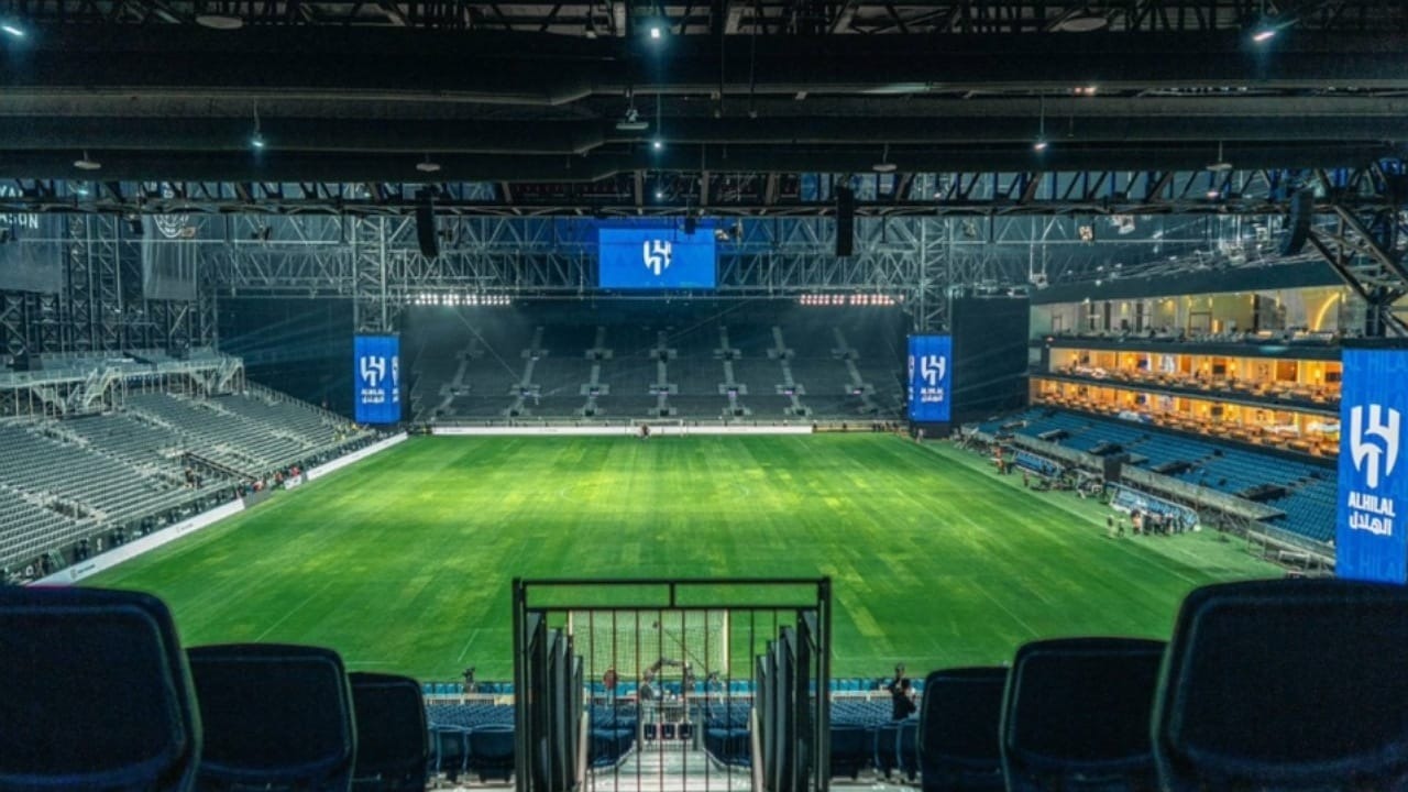 حقيقة نقل مباراة الهلال وسباهان الإيراني في دور ال 16 من دوري أبطال آسيا إلى ملعب المملكة أرينا