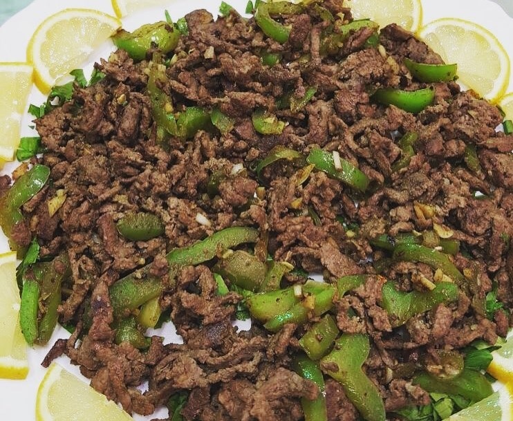 خطوات بسيطة في طريقة عمل الكبده الأسكندراني