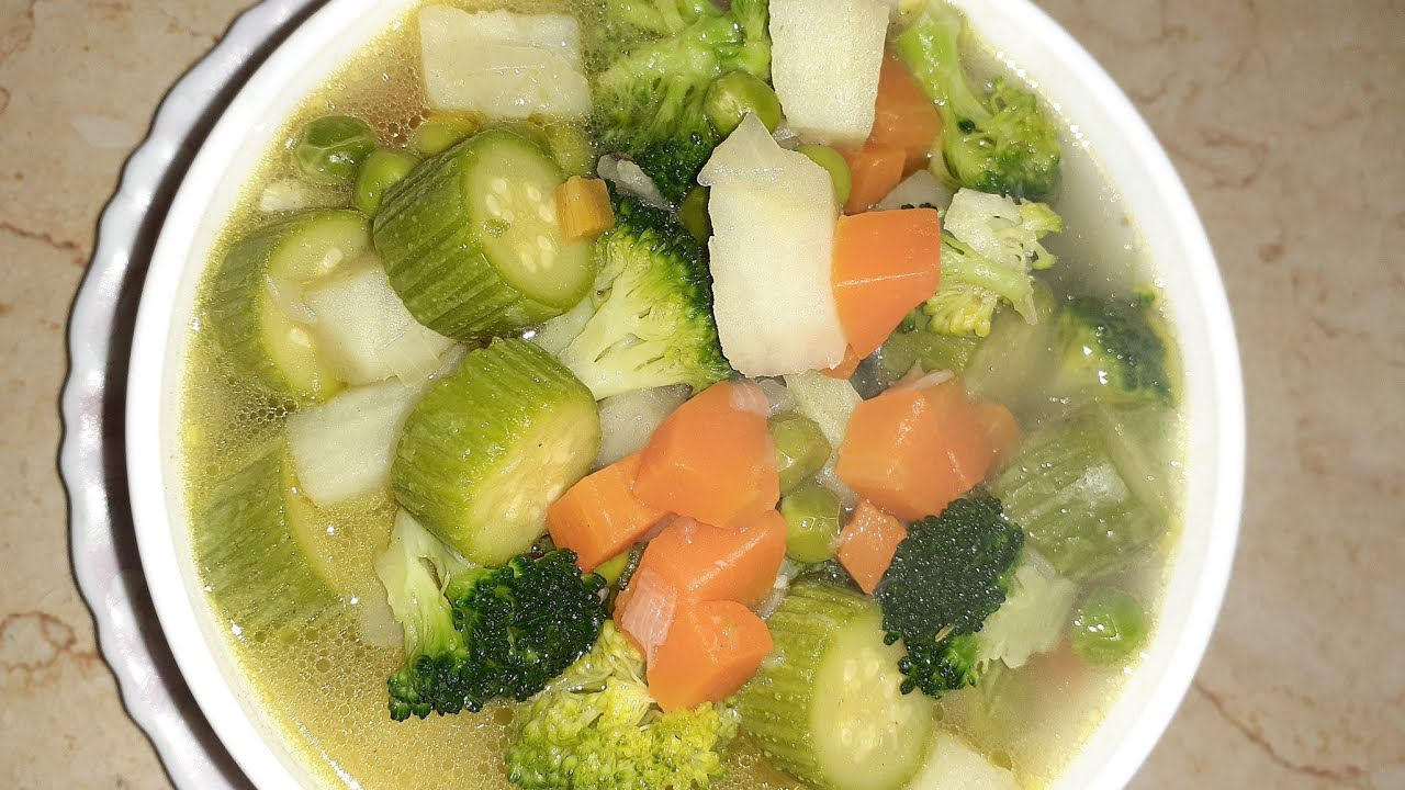 شوربة الخضار بالبروكلي