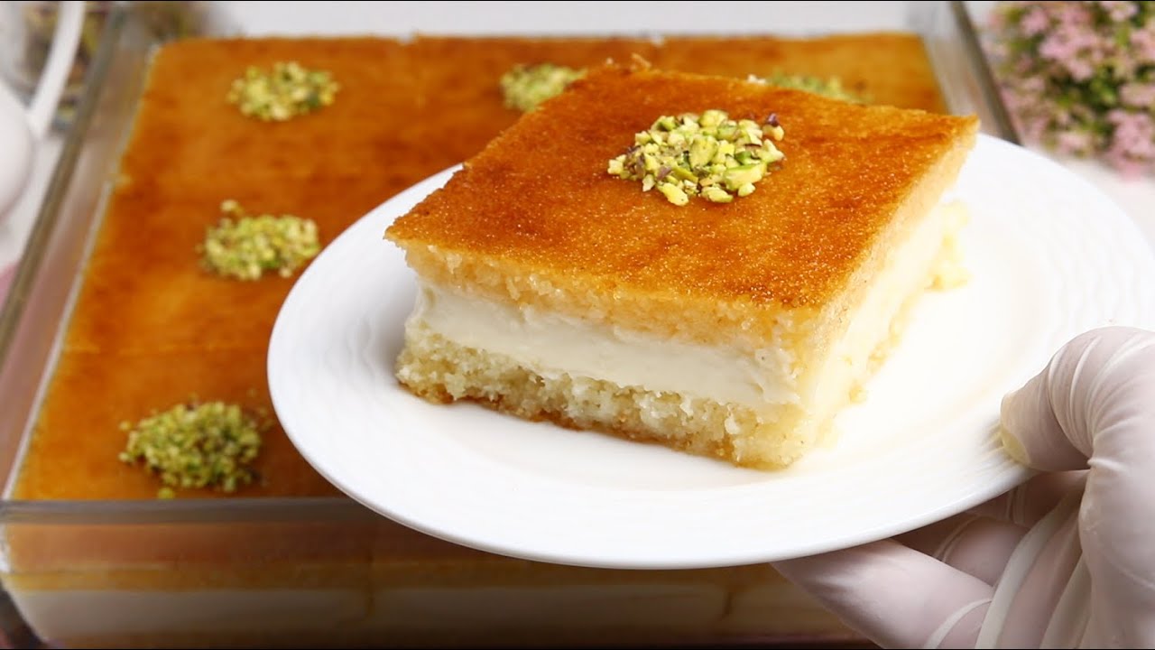 طريقة عمل بسبوسة محشية بالقشطة