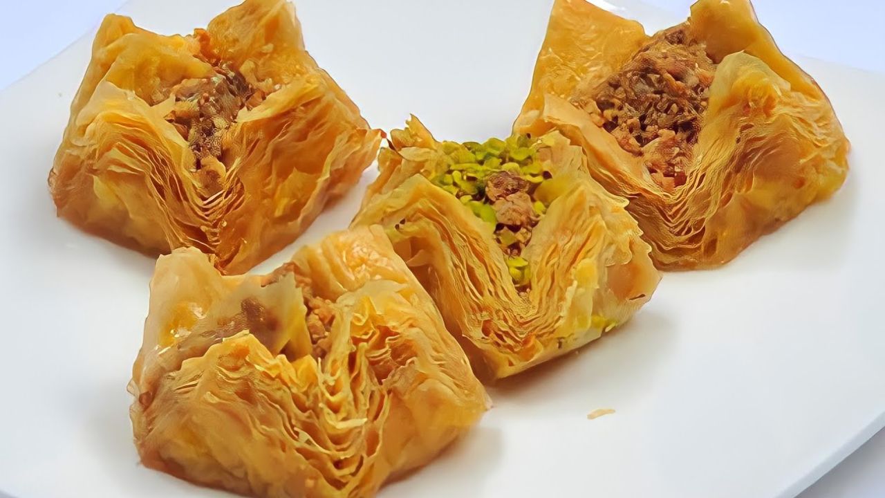 طريقة عمل عجينة البقلاوة
