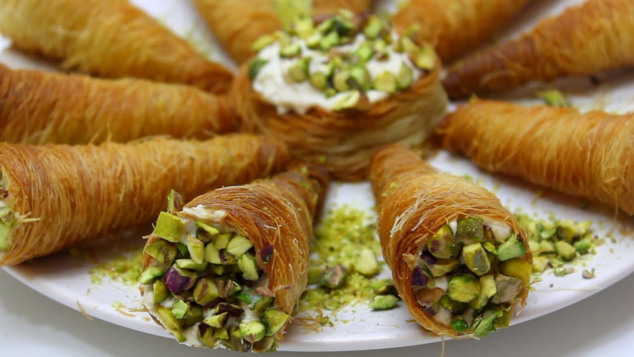 كورنيه كنافة بالقشطة