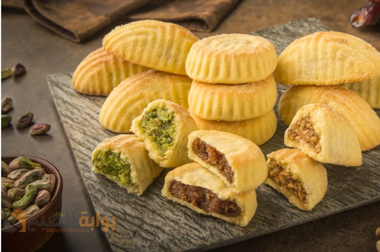 ناعم وهشه.. طريقة عمل المعمول بالعجوة والملبن بكل أسراره وتكاته على أصوله