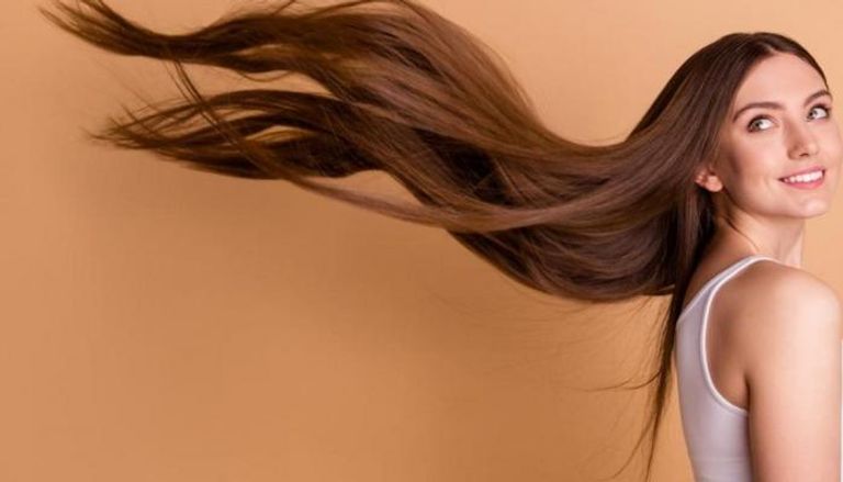 وصفات طبيعية لتطويل الشعر