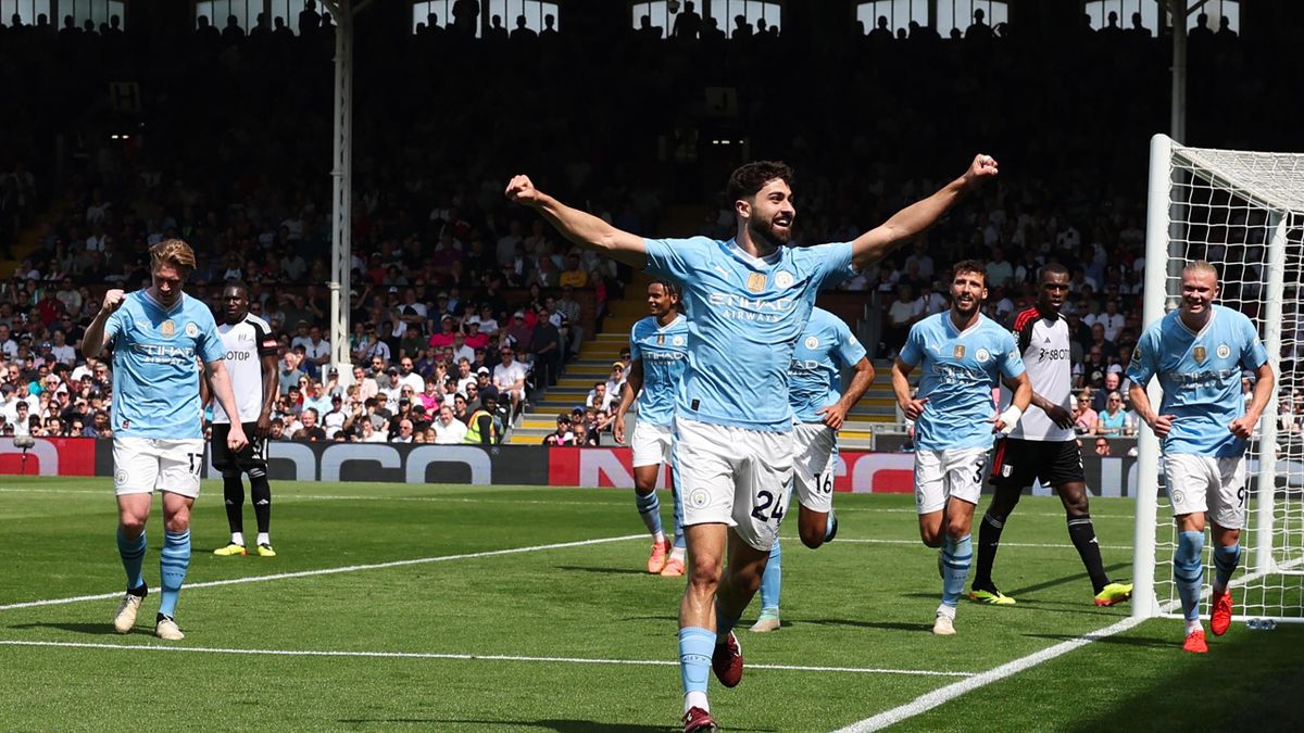 مانشستر سيتي على بُعد خطوات من لقب الدوري الإنجليزي بعد الفوز على فولهام برباعية في الجولة 37