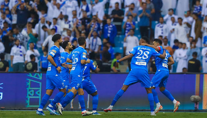موعد مباراة الهلال والطائي