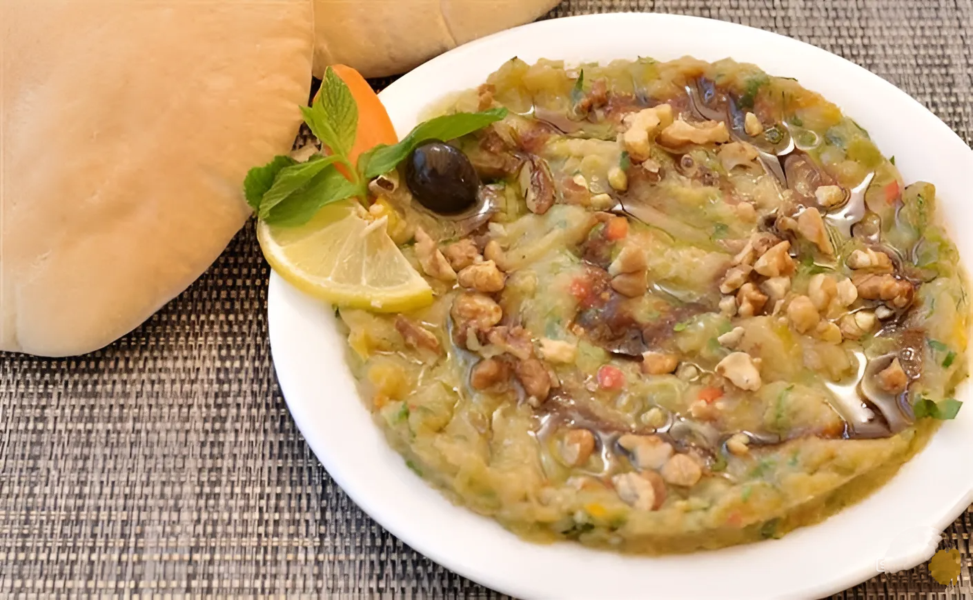 ودعي شراءه من المحلات.. مكونات وصفة عمل البابا غنوج في المنزل وطريقة التحضير ولا أسهل!!