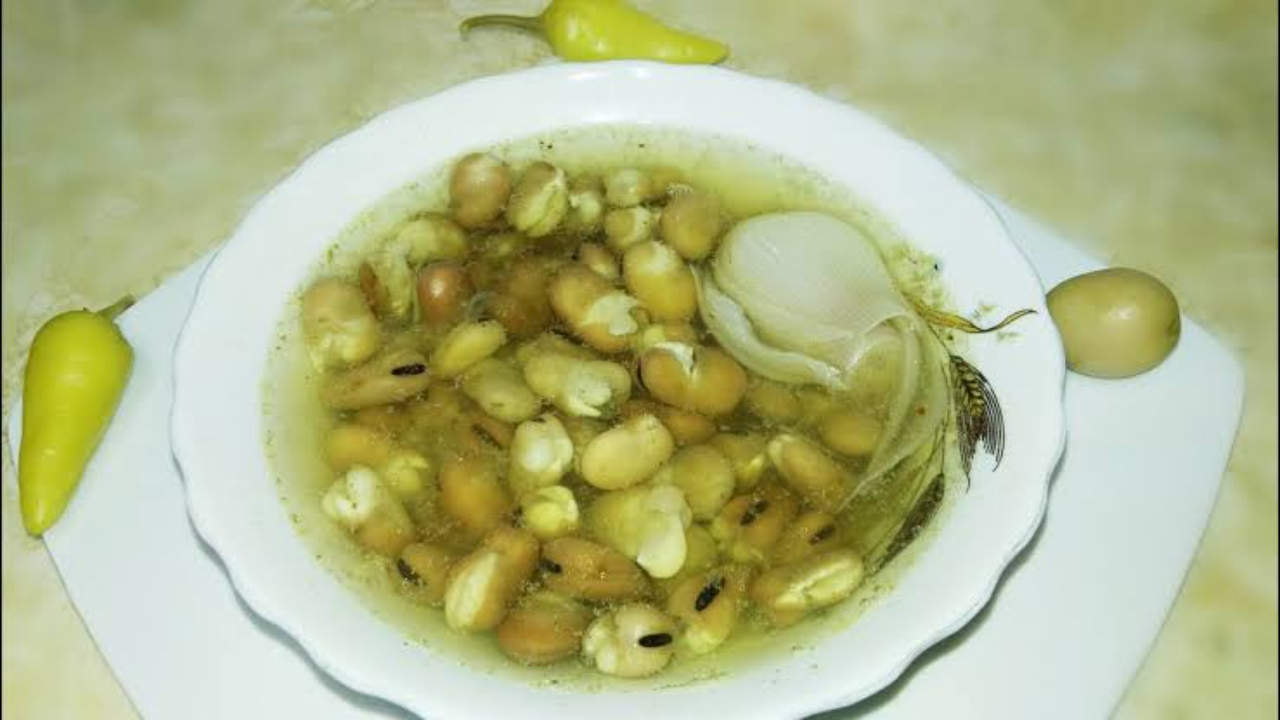 الفول النابت