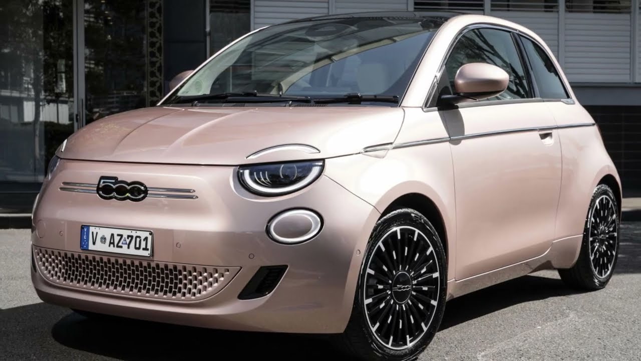 سيارة فيات 500e 2024 La Prima