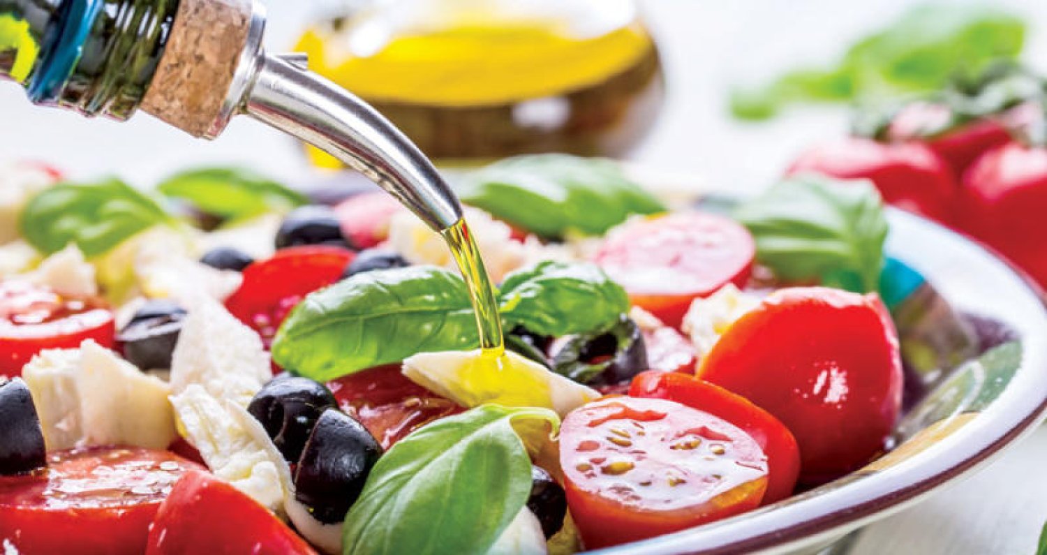 الفرق بين زيت الزيتون الأصلي والمغشوش وكيف أحافظ عليه
