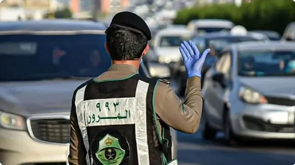 المرور يوضح غرامة مخالفة عدم حمل رخصة القيادة
