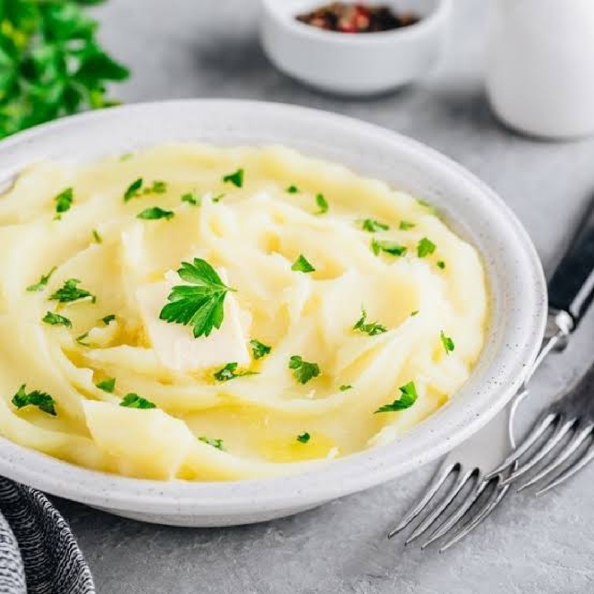 بطاطس بورية بالزبدة