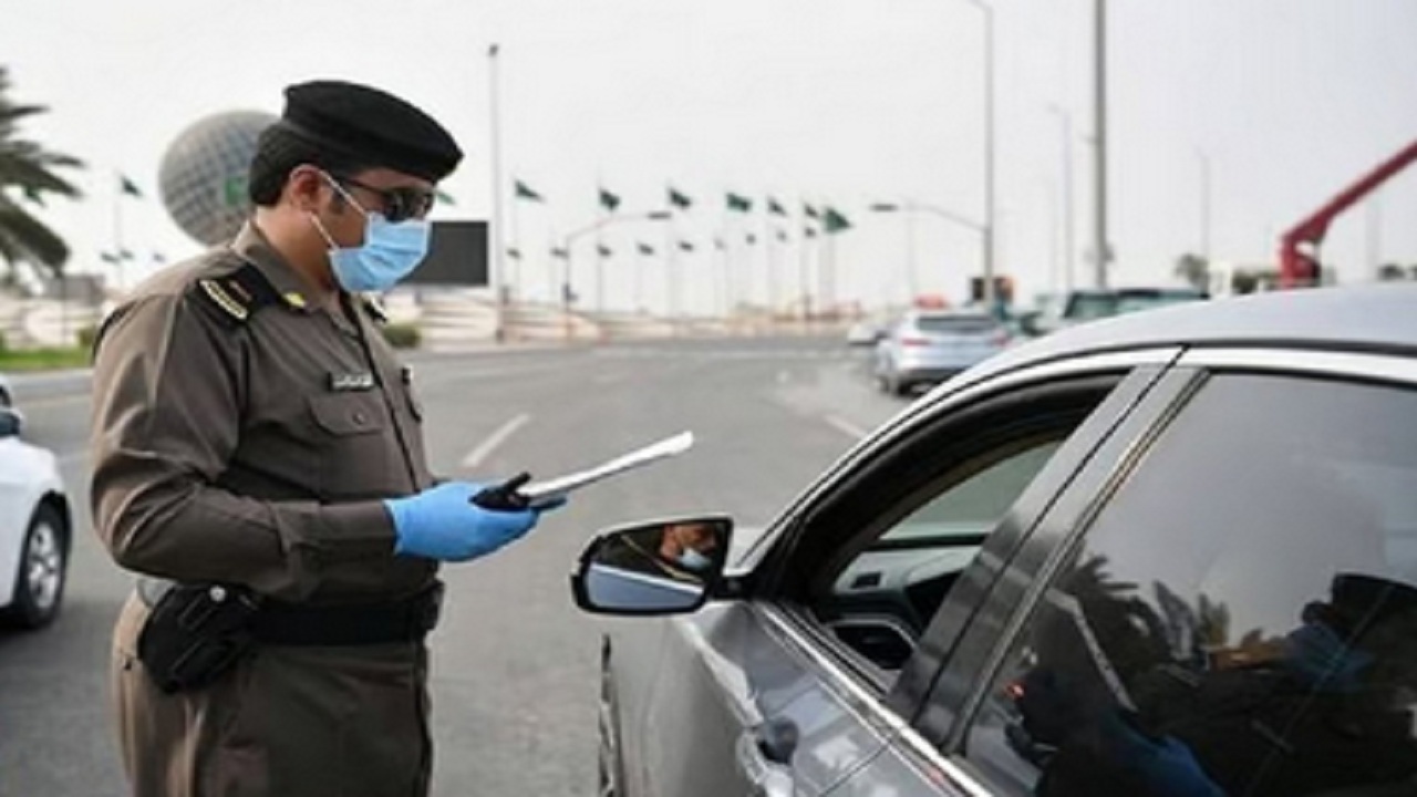 بيان عاجل من المرور لقائدي المركبات بشأن خطوط عبور المشاة.. ونصائح هامة للجميع