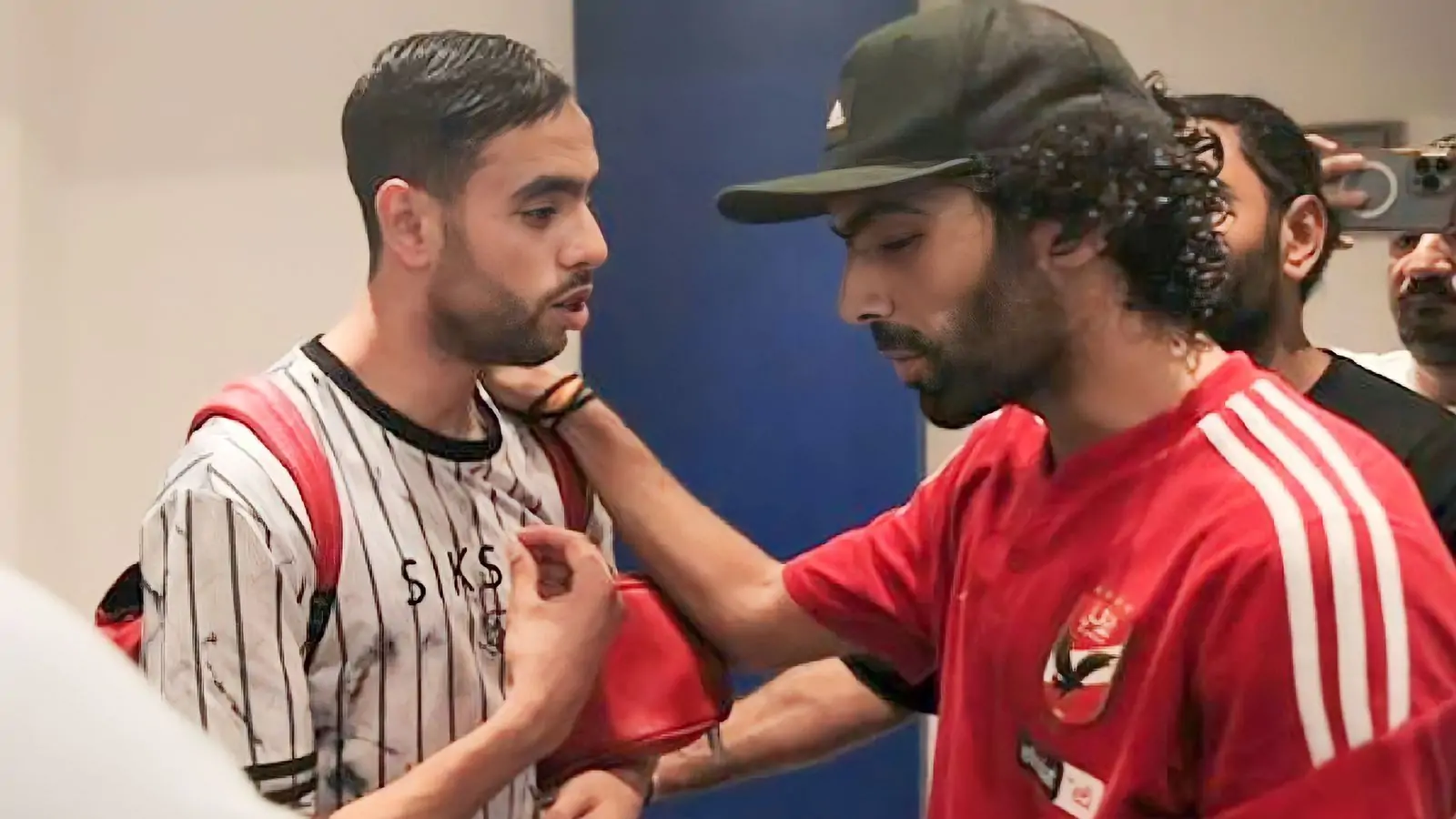 تدخل عاجل لحل أزمة الشحات والشيبي.. من يحسم زمام الأمور؟