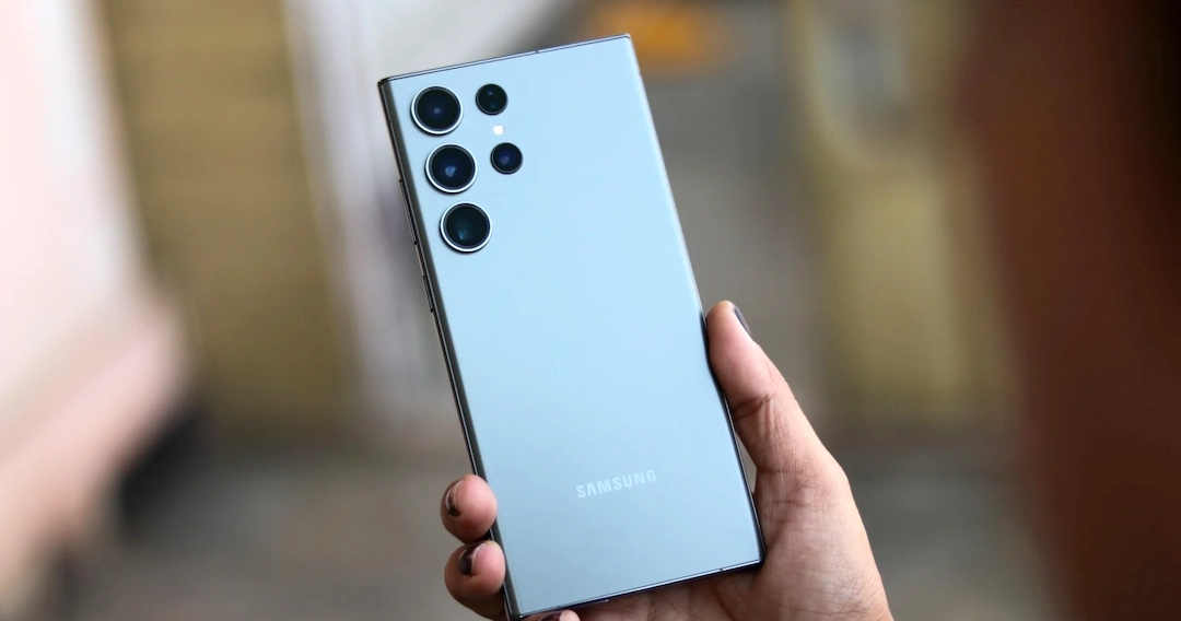 تسريبات تصميم ومواصفات هاتف Samsung Galaxy S24 Ultra 1